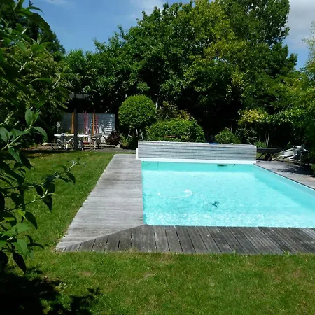 Maison Colorée A Avec Piscine Villa
