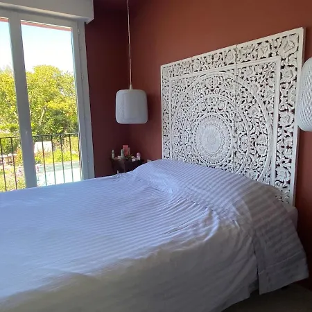 Maison Colorée A Avec Piscine *