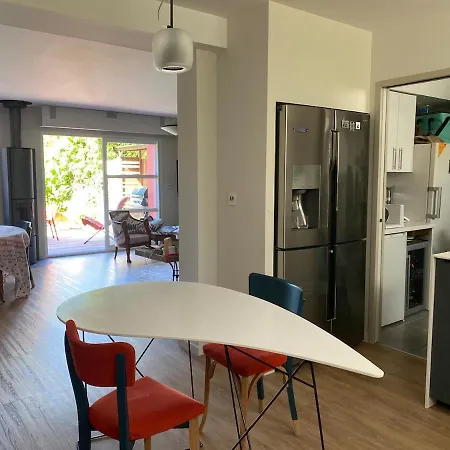 Vila Maison Coloree A Avec Piscine