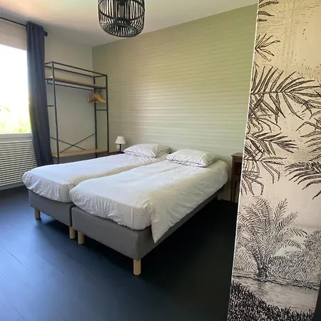 וילה Maison Coloree A Avec Piscine לה רושל